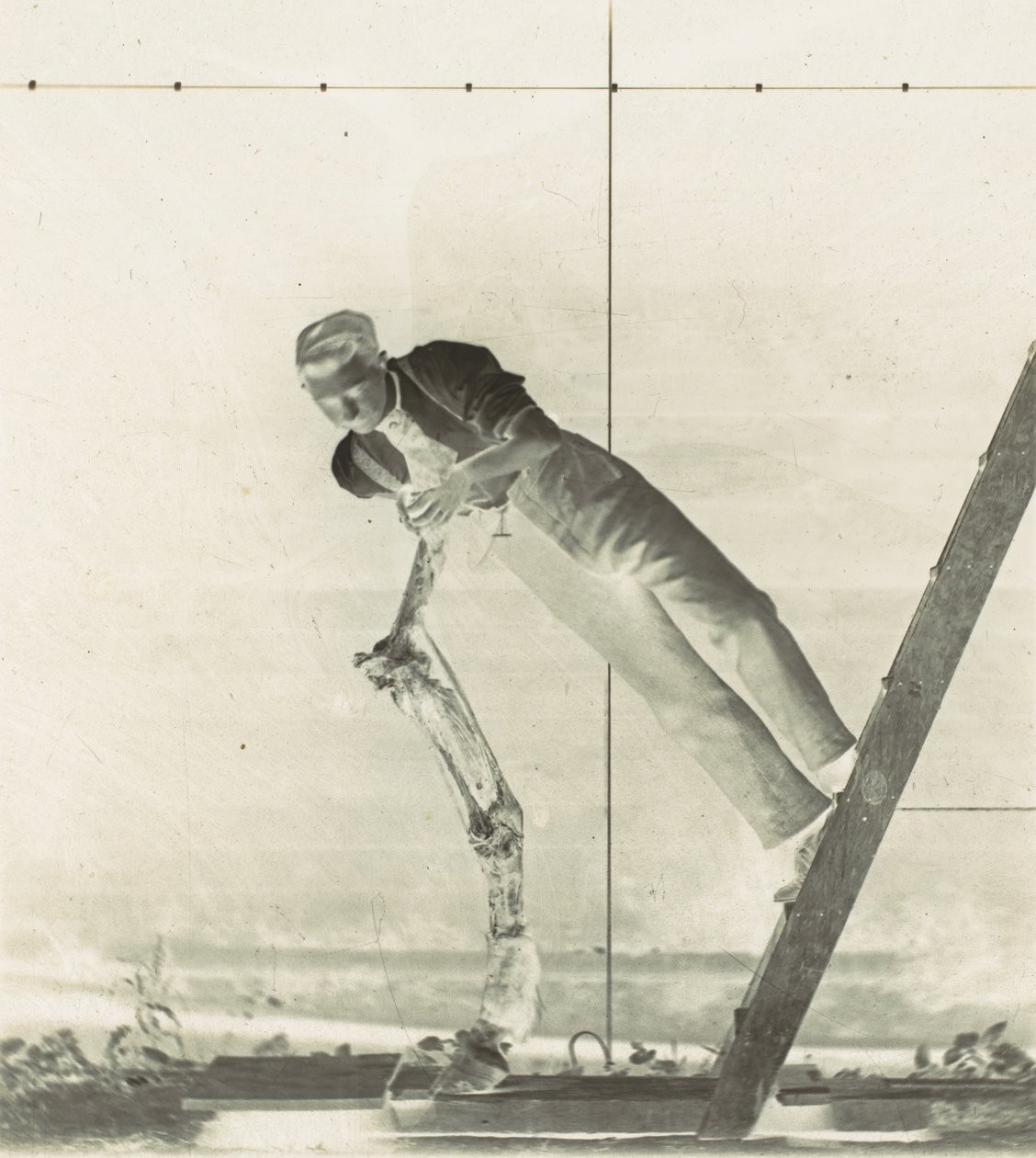 Man op een ladder met ontleed paardenbeen, 1880s door Thomas Eakins