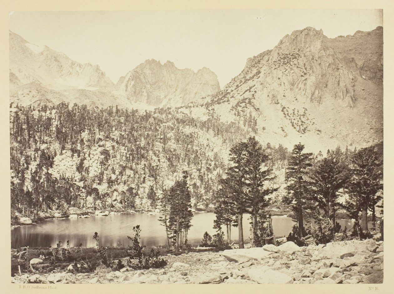 Alpenmeer in de Sierra Nevada, Californië door Timothy O