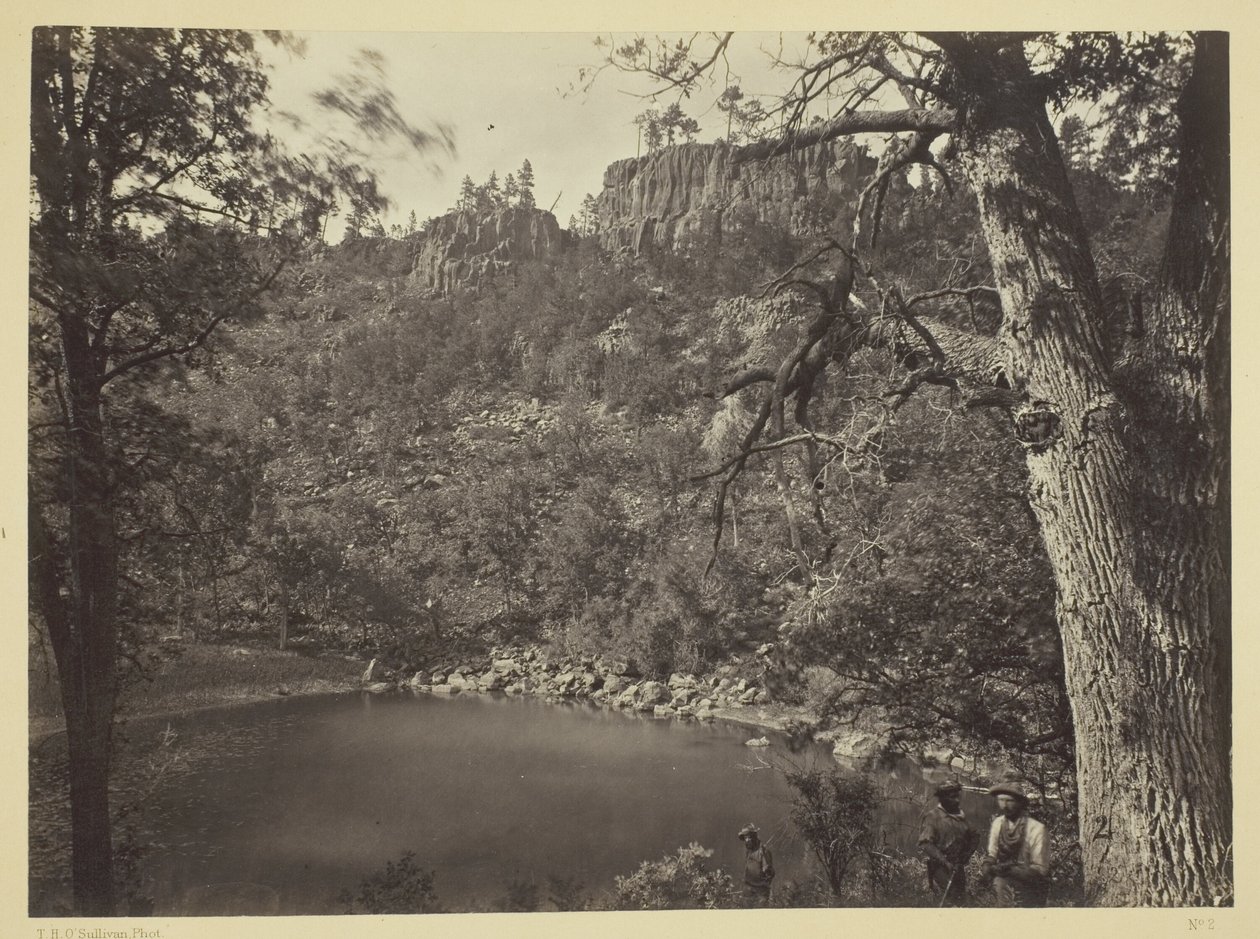 Uitzicht op Apache Lake, Sierra Blanca Range, Arizona door Timothy O