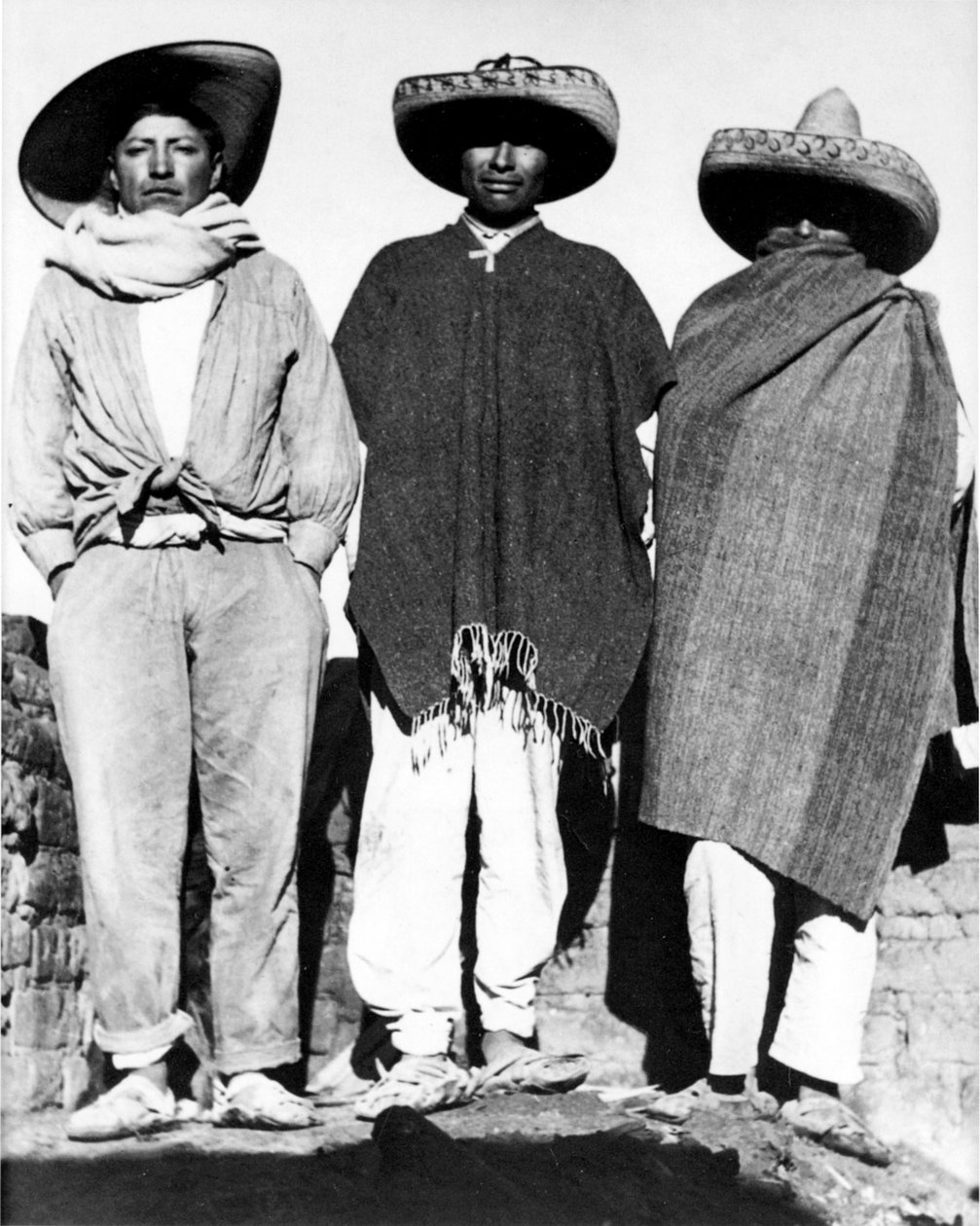 Campesinos, Staat Veracruz, Mexico, 1927 door Tina Modotti