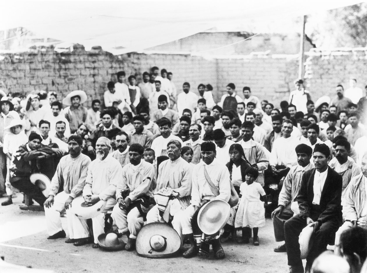 Bijeenkomst van de Campesinos, Jalapa, Mexico, 1927 door Tina Modotti