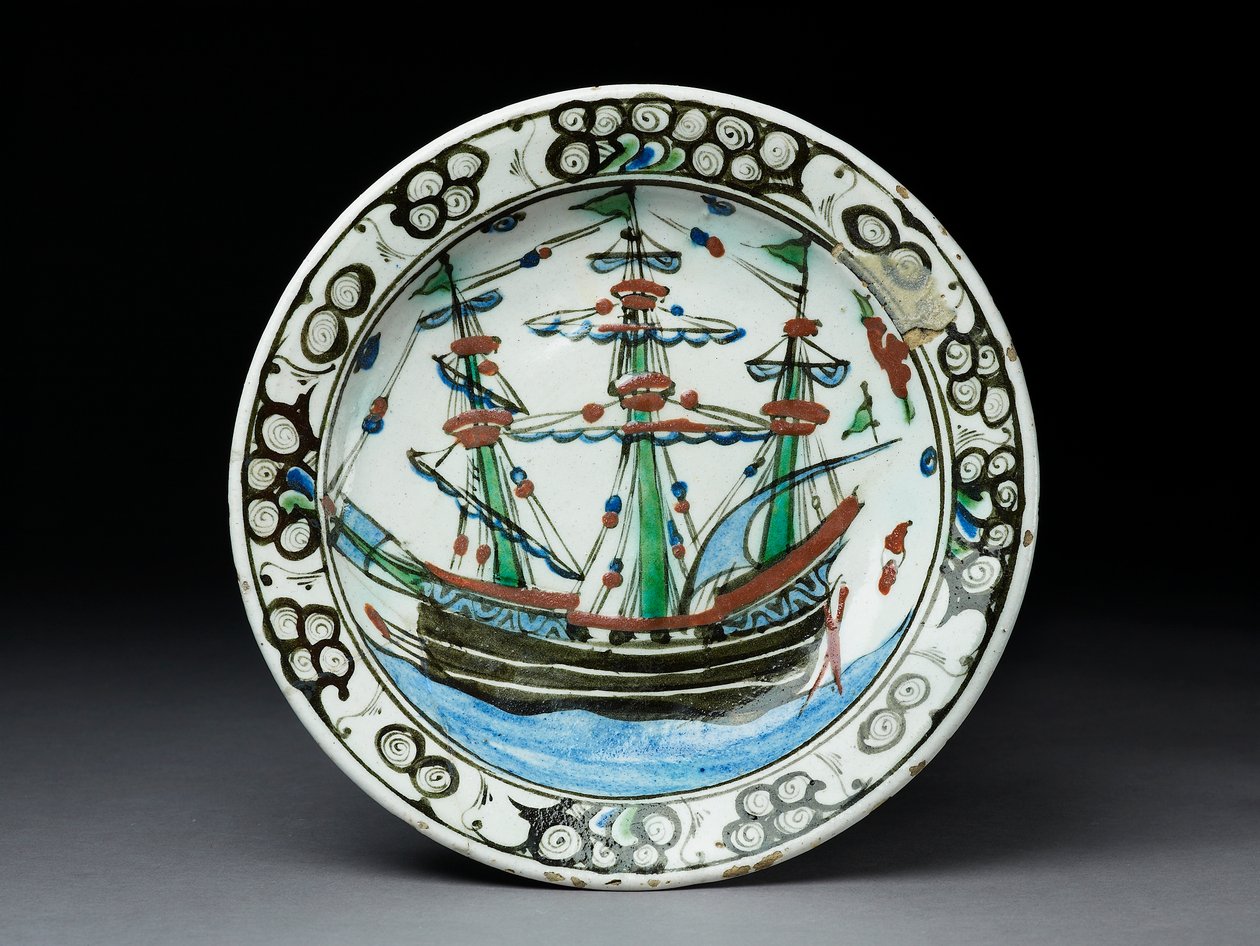Steenpasta schaal met onderglazuur decoratie, Iznik, ca. 1620-30 door Turkish School