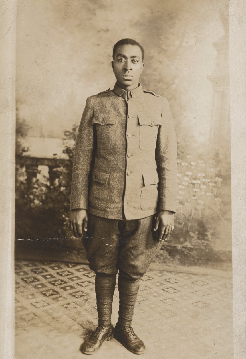 James McGee, ca. 1918 (foto) door U.S.Studio