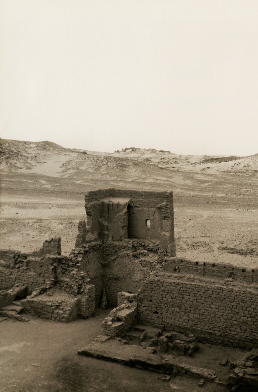 Westelijke toren van het klooster van St Simeon, Aswan, Egypte, foto door Ugo Monneret de Villard door Ugo Monneret de Villard