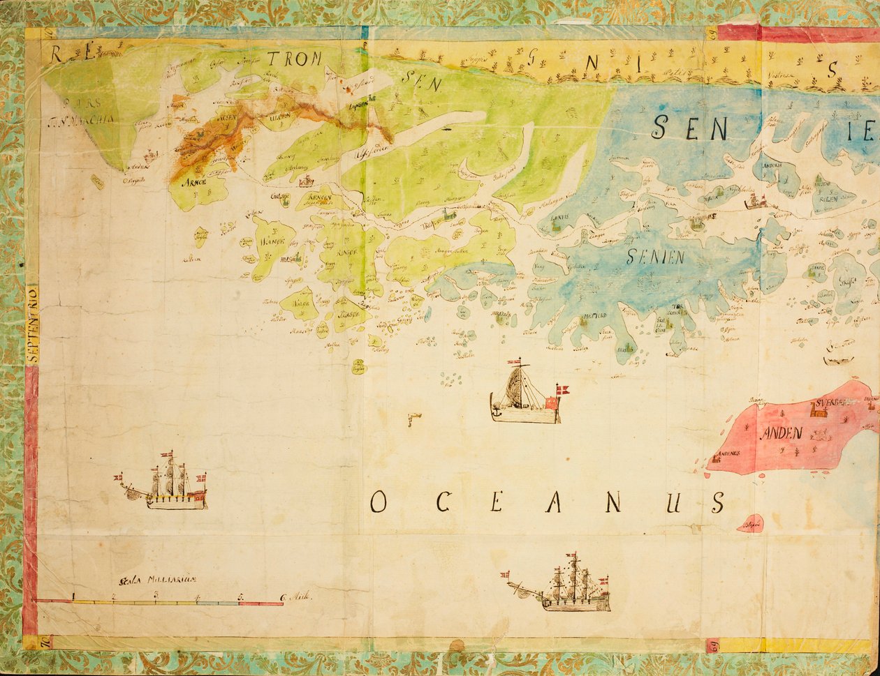 Kaart uit de kaartencollectie van de Nationale Bibliotheek. De kaart is handgetekend en toont Trøndelag, Nordland, Troms, kust, zeekaart door Ukjent tegner
