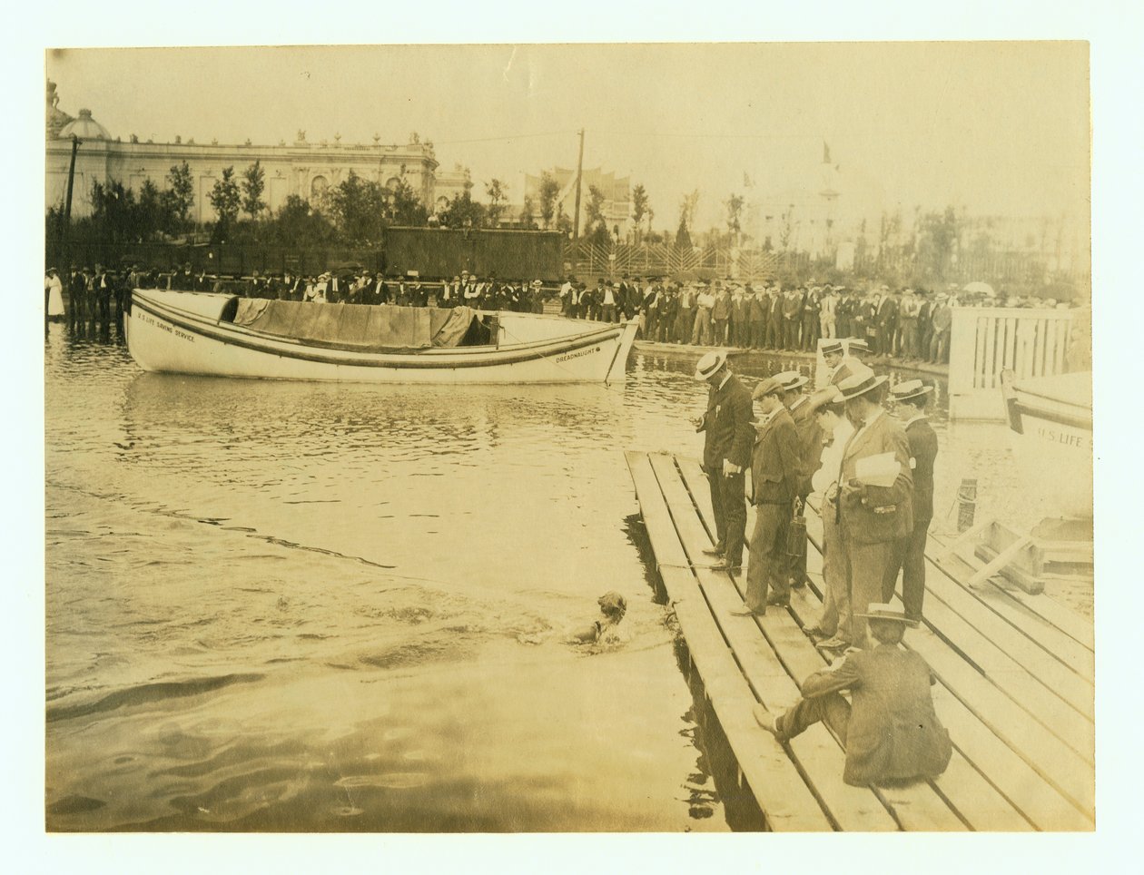 Olympische Spelen 1904 - Daniels van de New York Athletic Club wint de 440 yard zwemwedstrijd door Unbekannt Unbekannt
