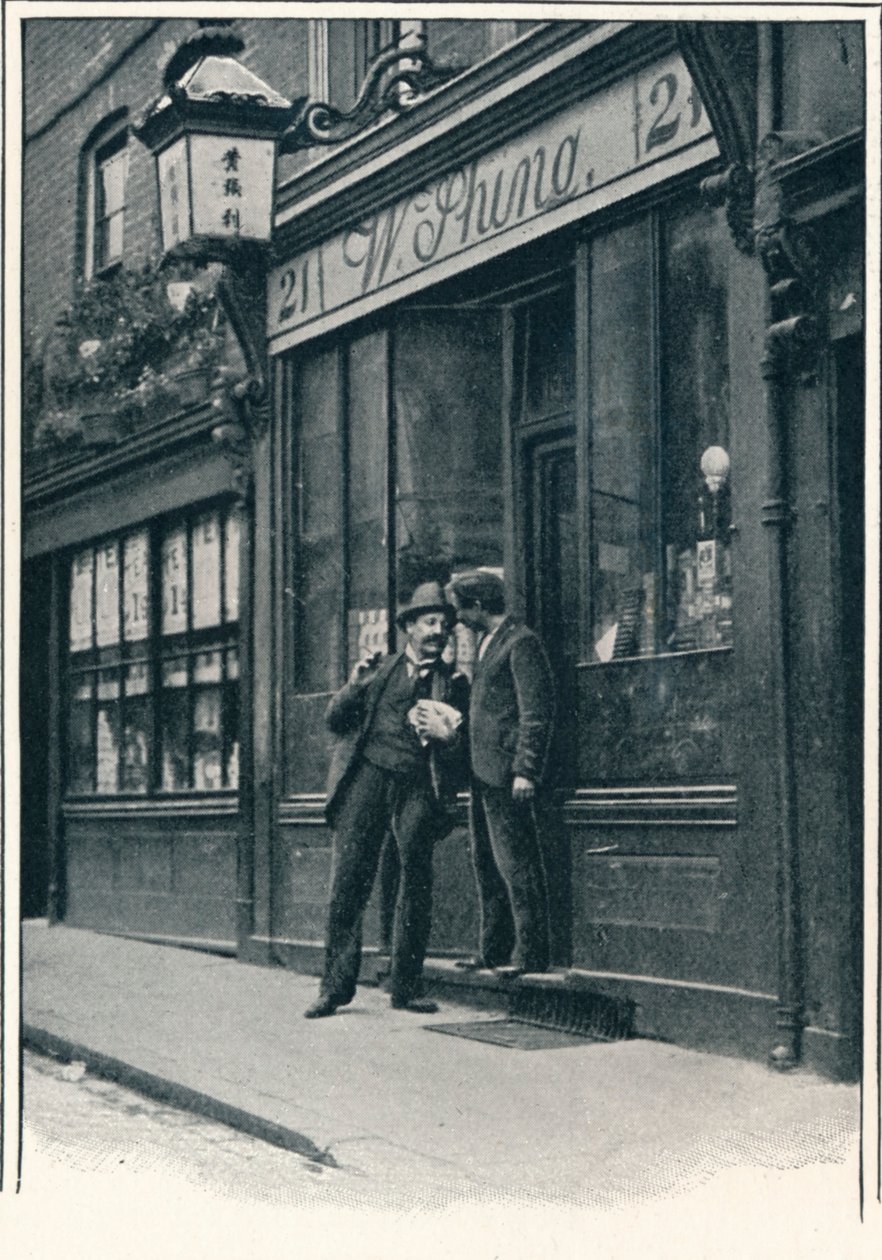 Een Chinese winkel, Limehouse, Londen, ca. 1900 door Unbekannt