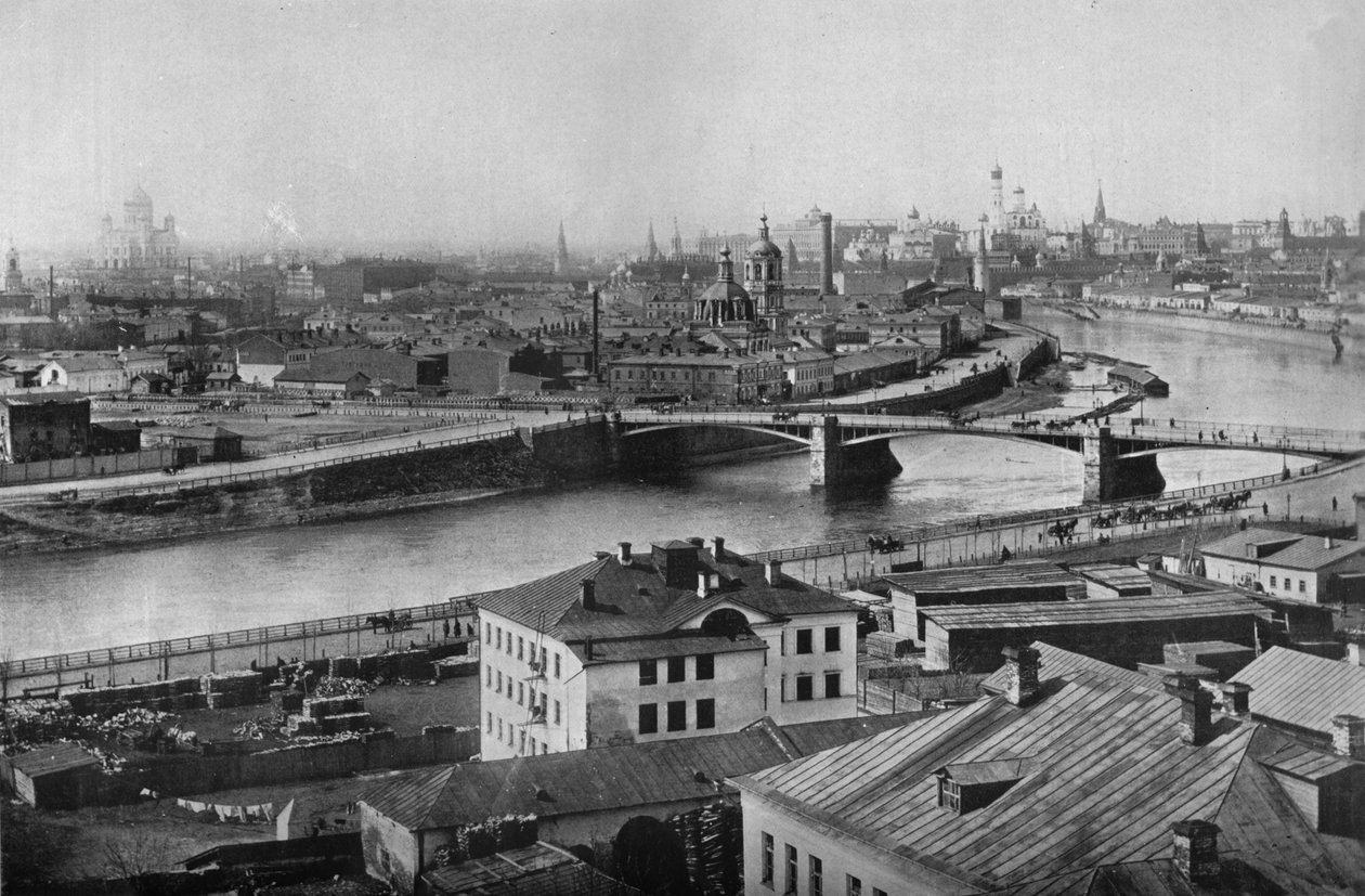 Algemeen uitzicht op Moskou, met het Kremlin, 1915 door Unbekannt