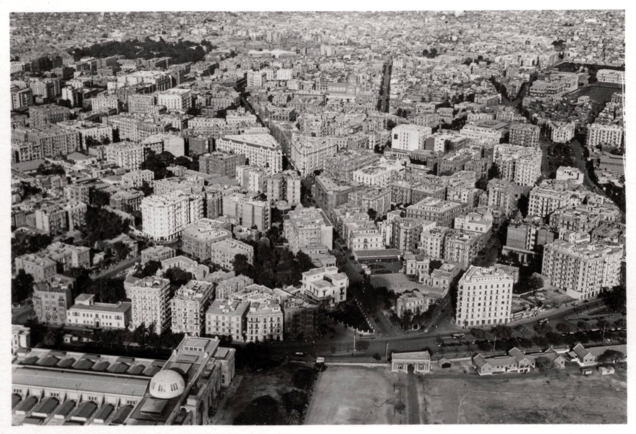 Luchtfoto van Nieuw-Caïro, Egypte, vanuit een Zeppelin, 1931 1933 door Unbekannt