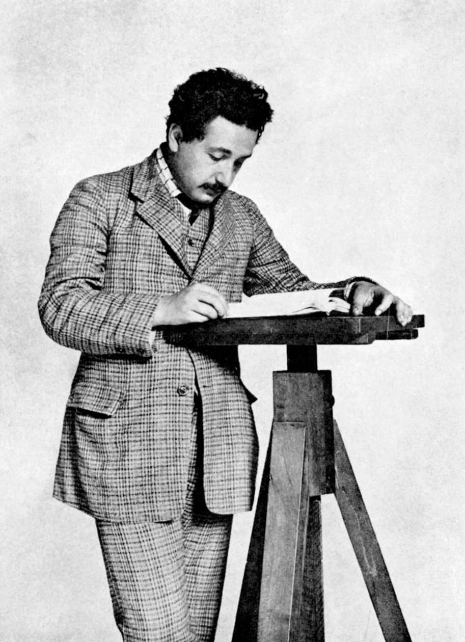 Albert Einstein 1879-1955, Duits-Zwitsers wiskundige en theoretisch natuurkundige, 1905 door Unbekannt