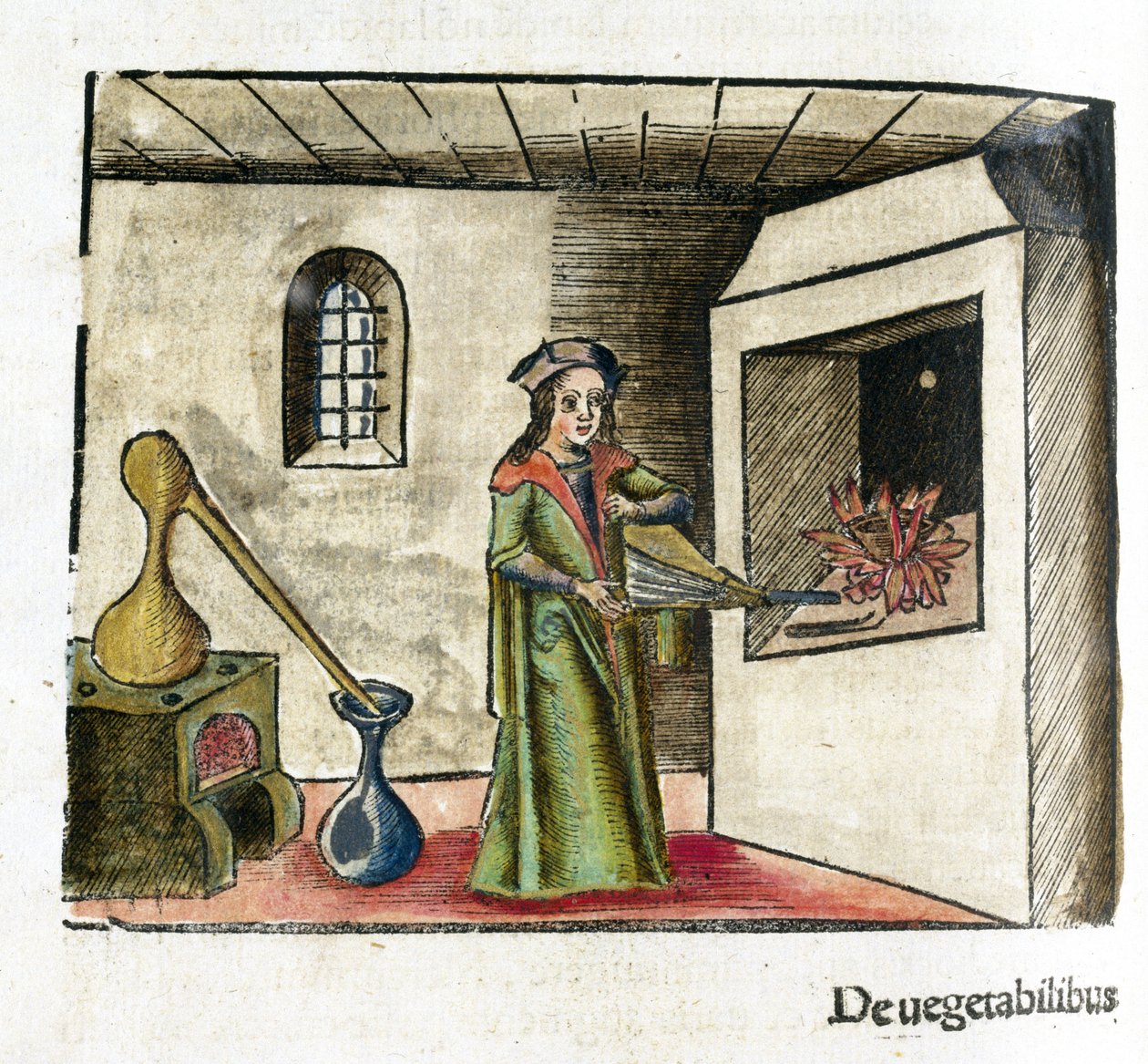Alchemie 16e eeuw: een alchemist aan het werk, een blaasbalg activerend voor de schoorsteen van zijn atelier, achter hem een kachel en een alambiek door Unbekannt