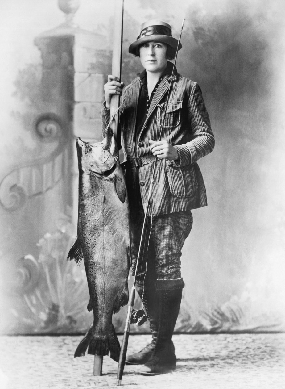 Grootste Zalm van het Jaar, Verenigde Staten, ca. 1927 (zw/w foto) door Unbekannt
