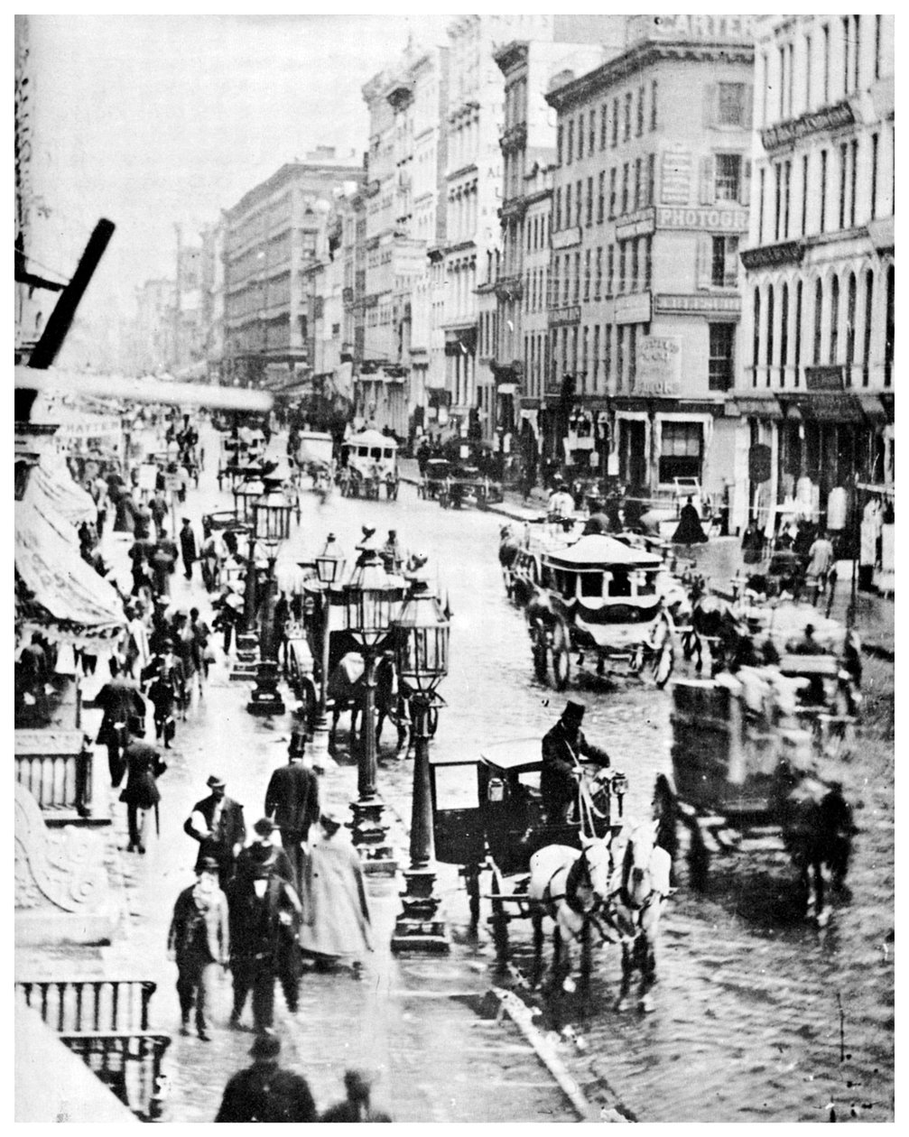 Broadway en Spring Street, New York City, VS, 1867 1955 door Unbekannt