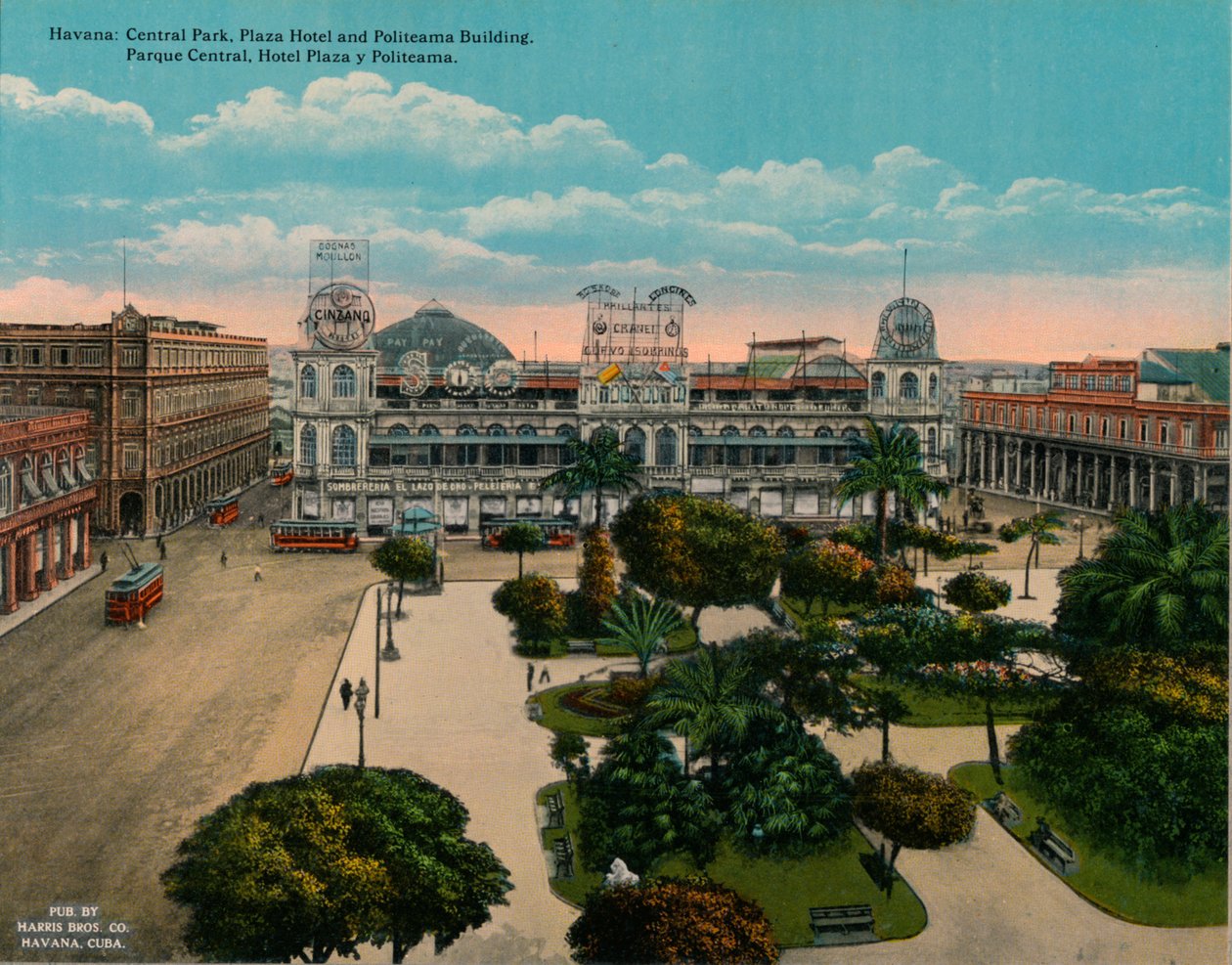 Central Park, Plaza Hotel en Politeama Building, Havana, Cuba, ca. 1920 door Unbekannt