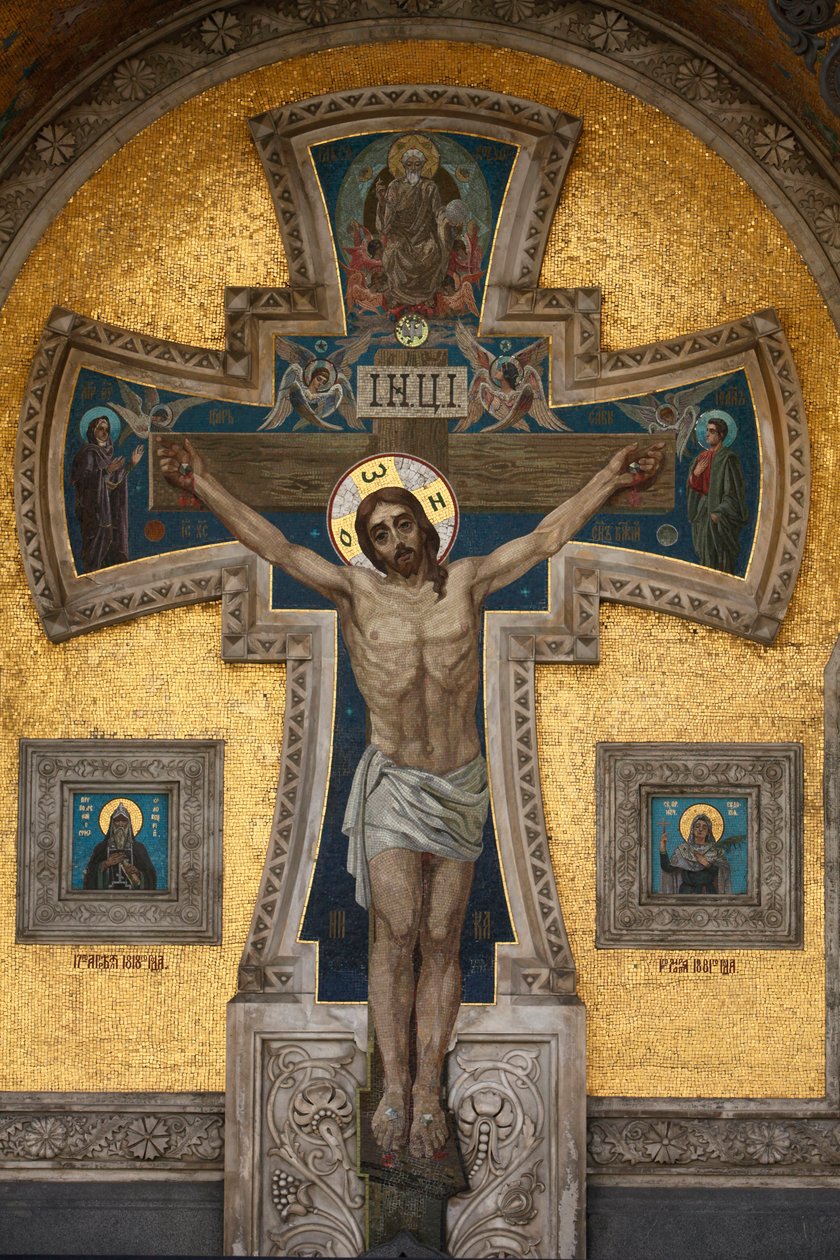 Kerk van de Verlosser op het Bloed of Kerk van de Opstanding; Gevelmozaïek; De kruisiging; Sint-Petersburg, Rusland door Unbekannt