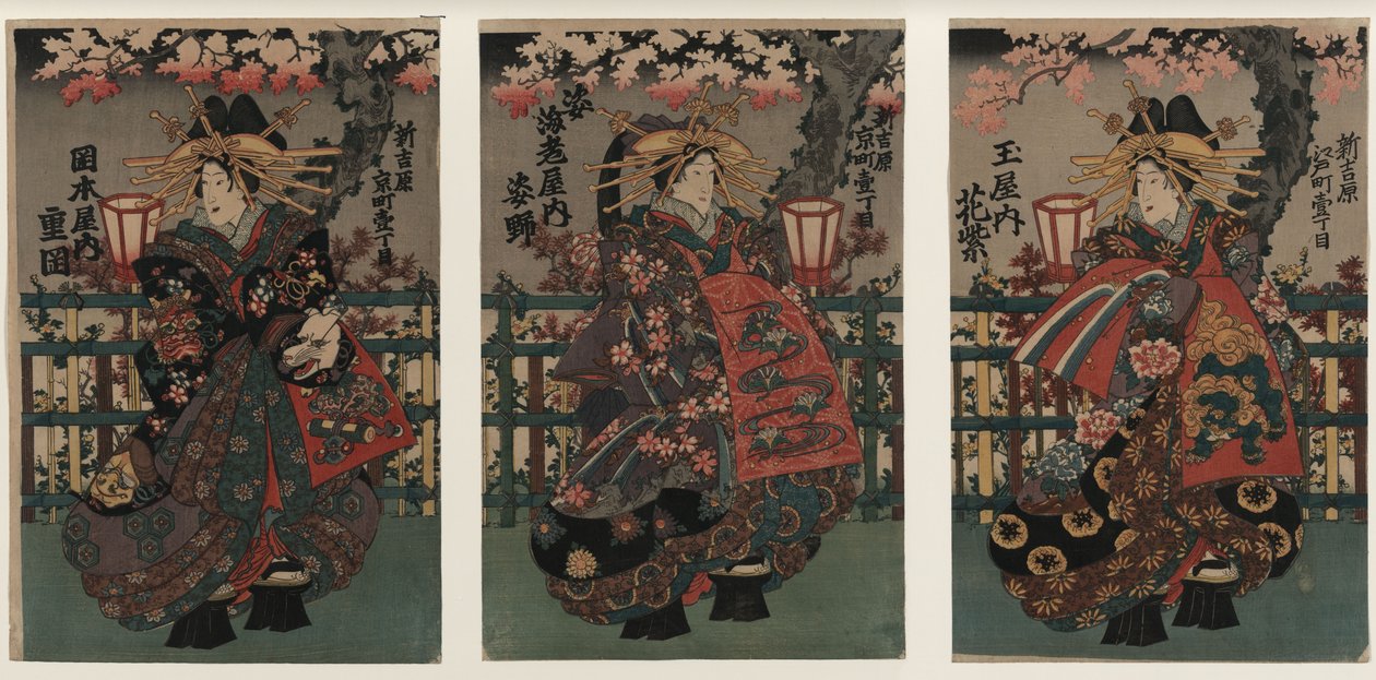 Courtisanes Shigeoka, Sugatano en Hanamurasaki. Drieluik. Uit de Serie De Schoonheden van de Yoshiw door Unbekannt