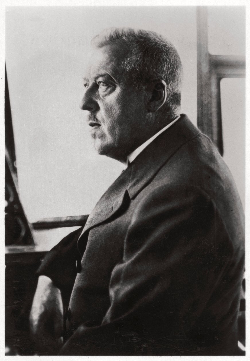 Dr. Hugo Eckener, manager van de Luftschiffbau Zeppelin, ca. 1917-1933 1933 door Unbekannt