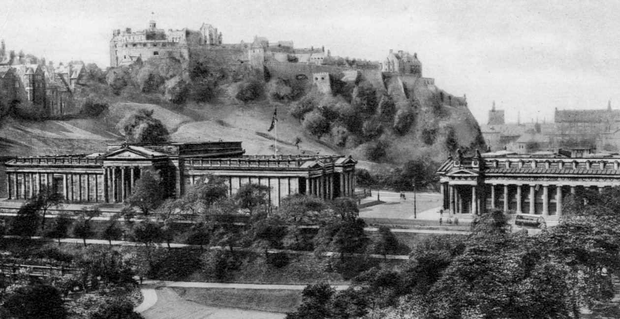 Edinburgh Castle en Nationaal Museum, Edinburgh, begin 20e eeuw door Unbekannt