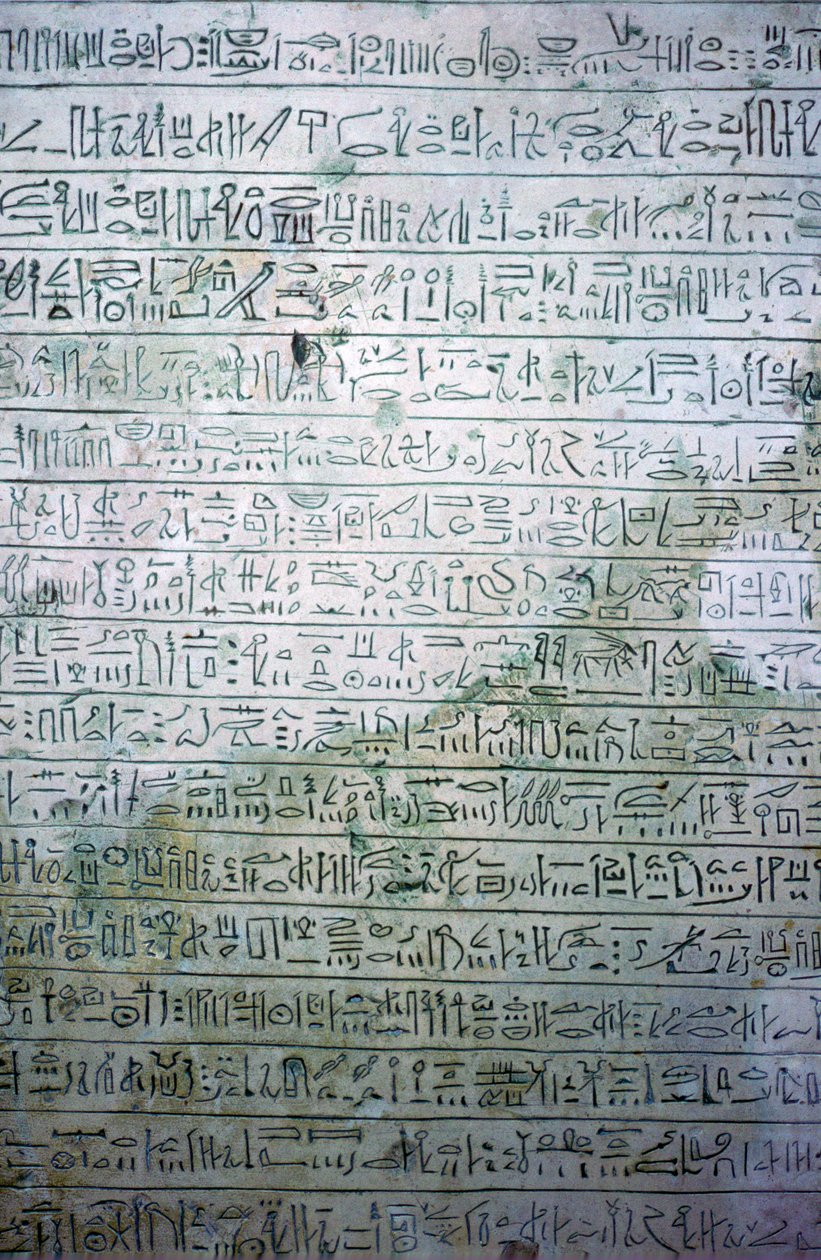 Egyptische kalkstenen stèle met hiëratische schrift door Unbekannt