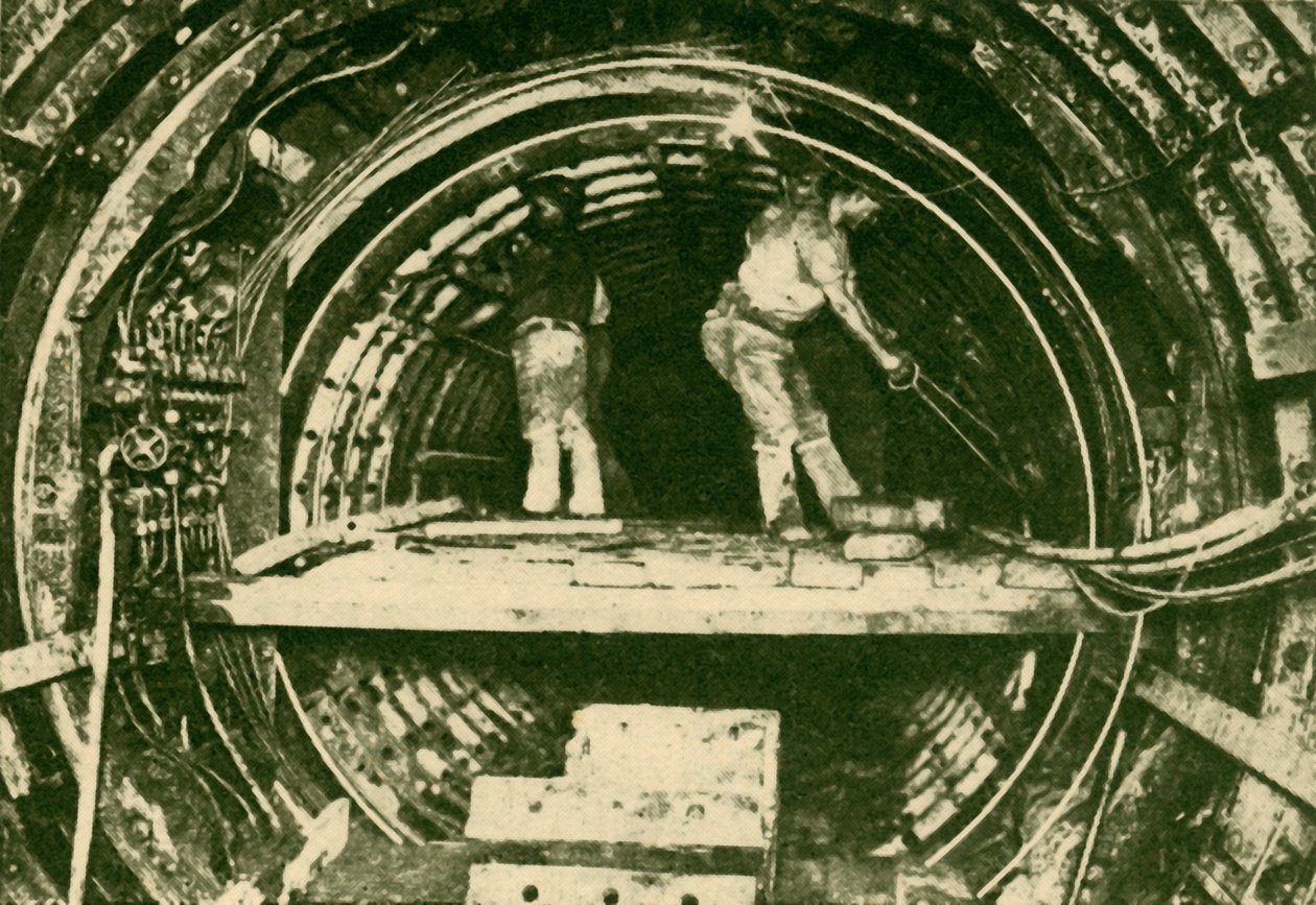 Vergroten van Tunnels op de City en South London Railway, Nieuwe en Oude Diameters door Unbekannt