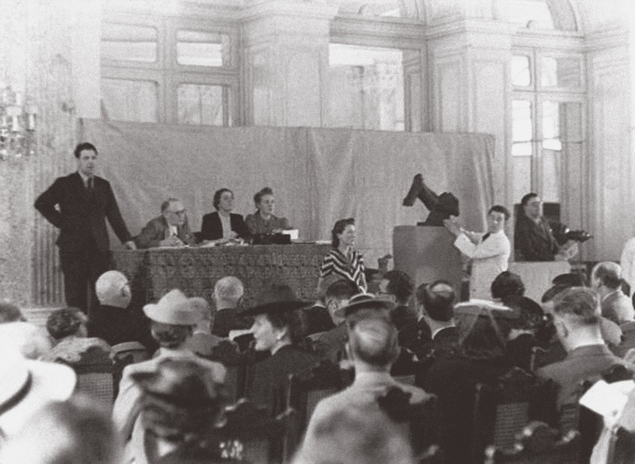 Fischer veiling Entartete Kunst in Luzern, 1939 door Unbekannt