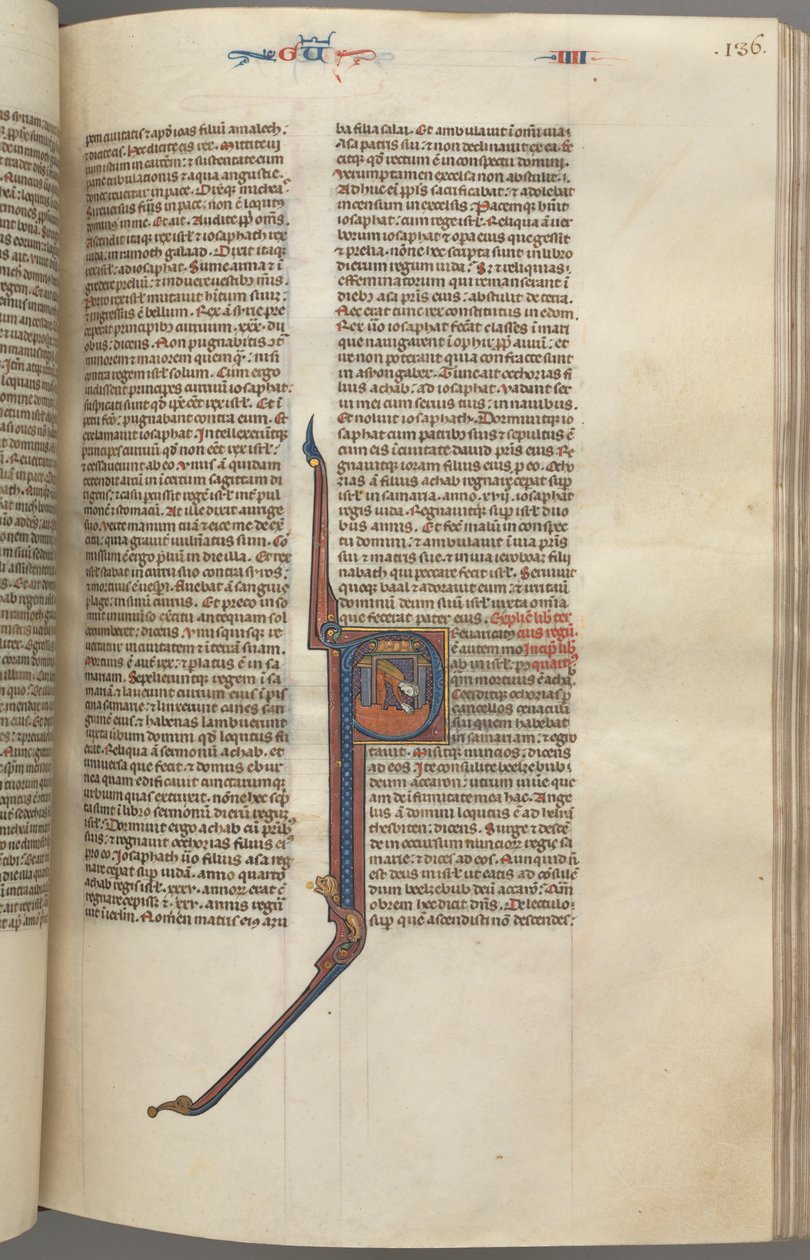 Fol. 136r, Koningen IV, gehistorieerde initiaal P, Ahazia valt van een toren, ca. 1275-1300 door Unbekannt