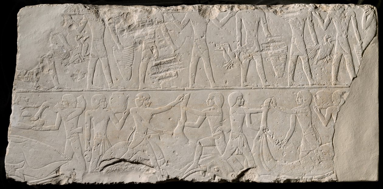 Fragment van een grafmuur met offerdragers en slagers, Egypte, Oude Rijk door Unbekannt