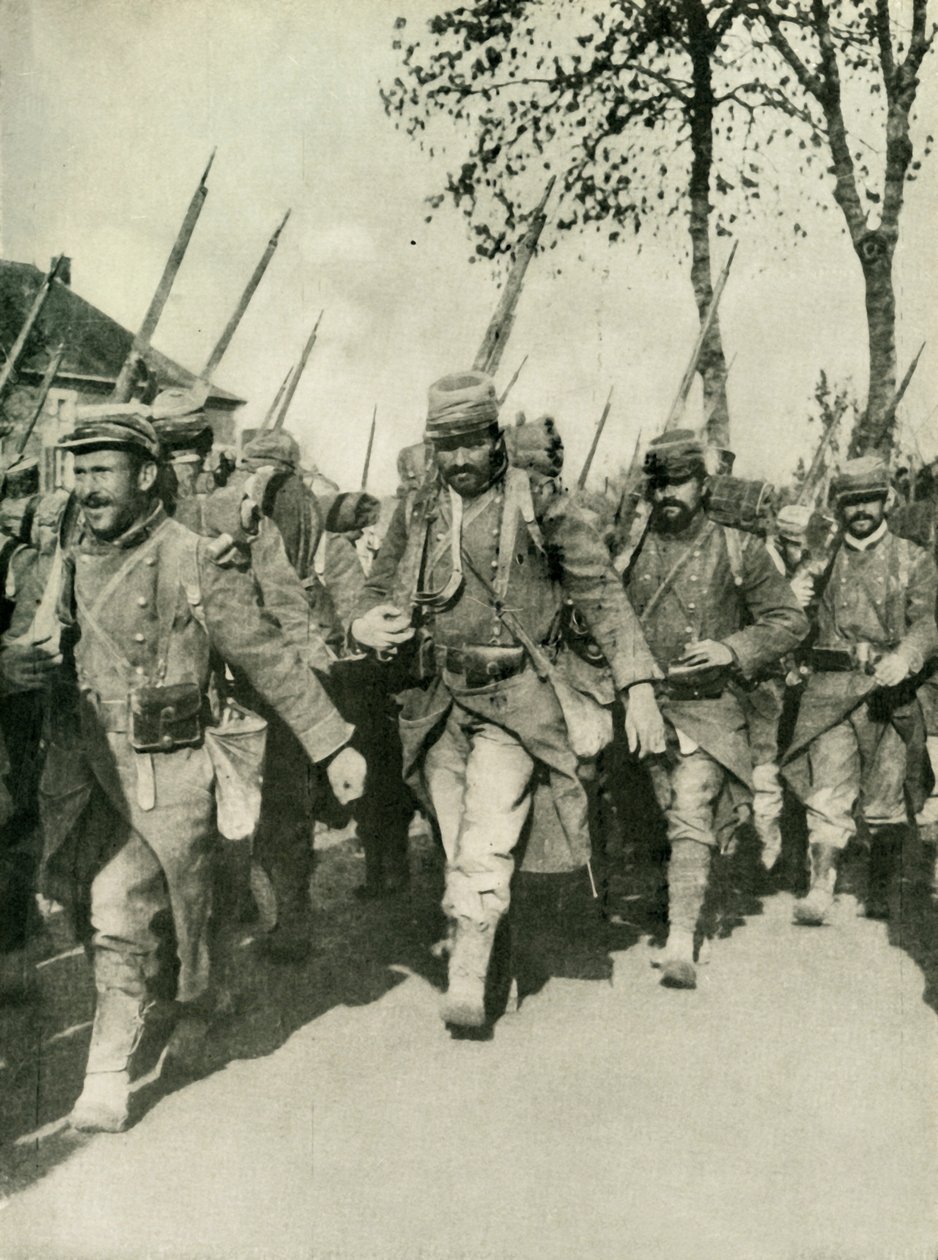 Franse troepen op mars, Eerste Wereldoorlog, 1914-1918, ca. 1920 door Unbekannt