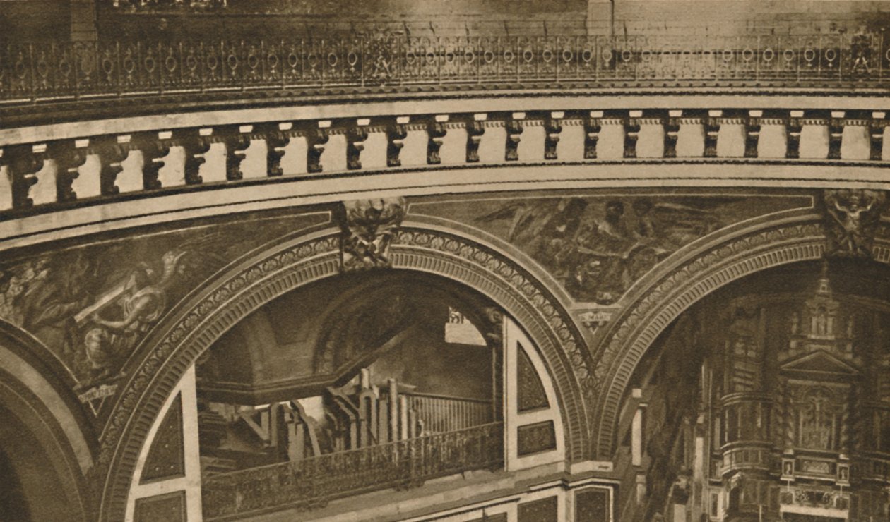 Van kroon tot basis van Londens enorme kathedraal: De fluistergalerij, ca. 1935 door Unbekannt
