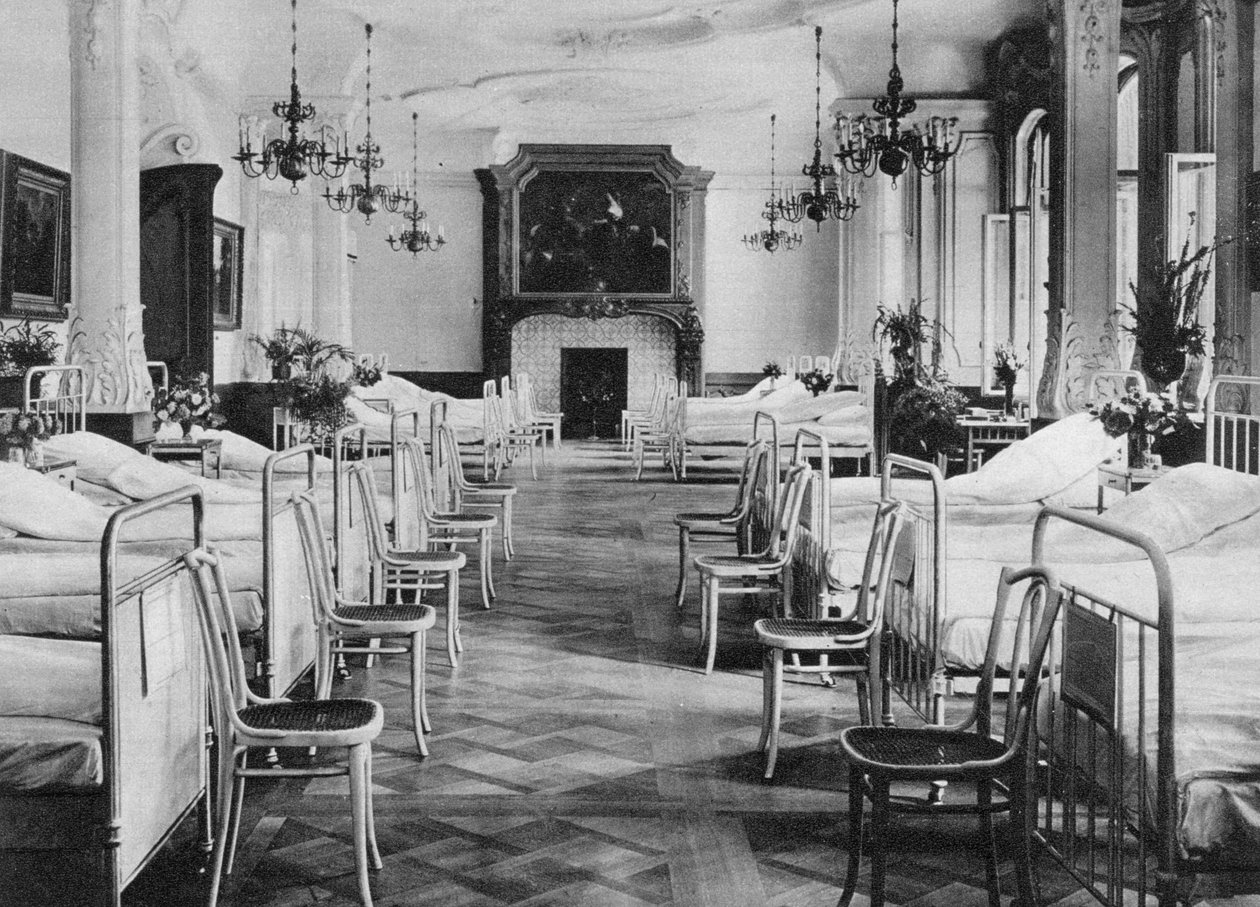 Duitse ziekenhuis slaapzaal voor soldaten, Frankfurt am Main, Duitsland, Eerste Wereldoorlog, 1915 door Unbekannt
