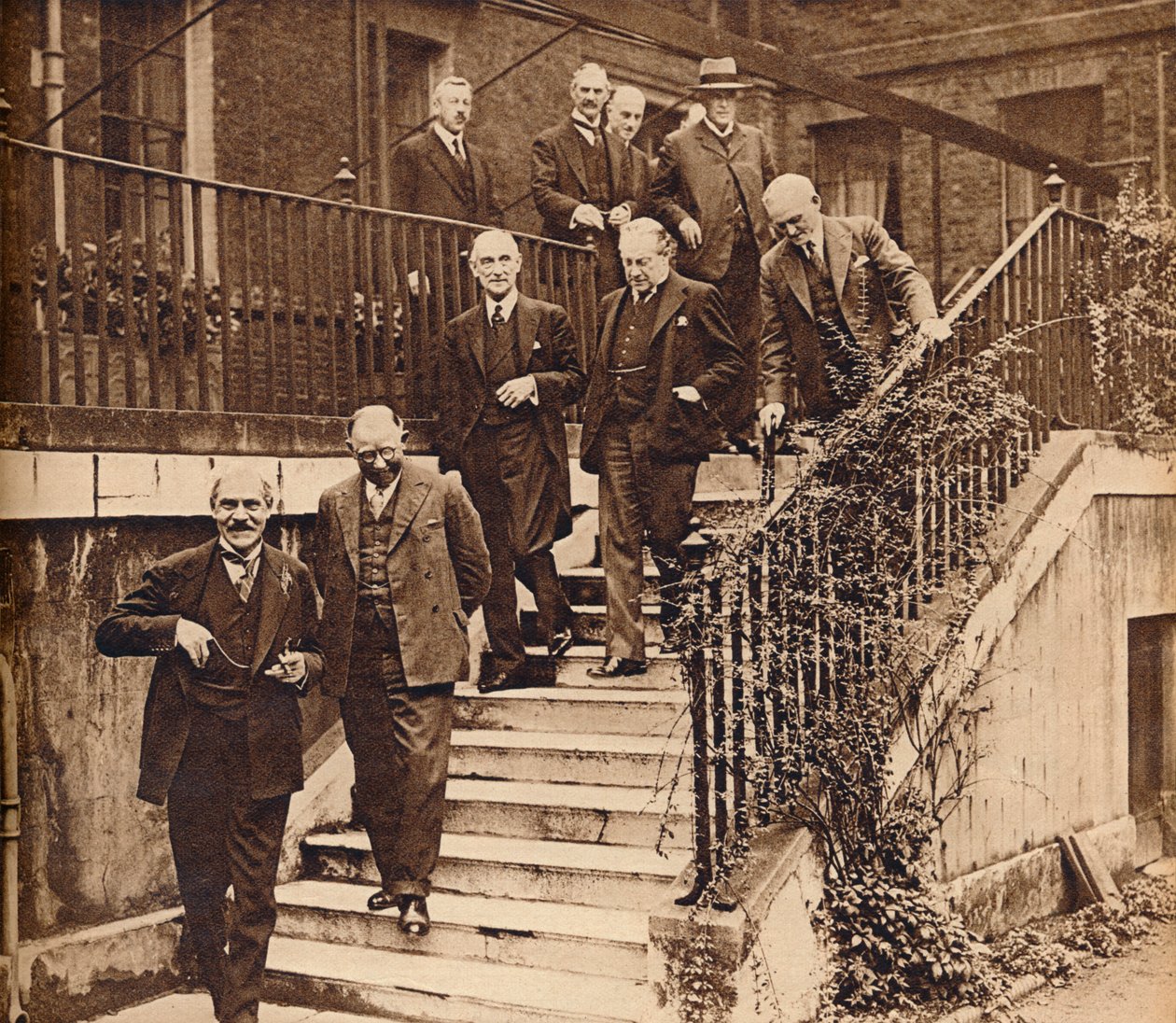 Regering in crisis, vorming van een nationale kabinet op verzoek van koning George V, 1931, 1938 door Unbekannt
