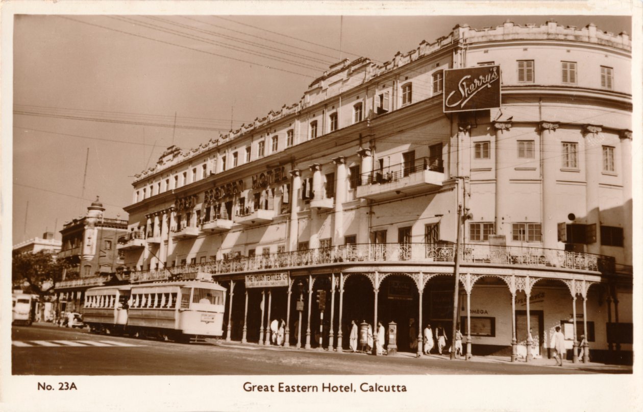 Great Eastern Hotel, Calcutta, c1920 door Unbekannt