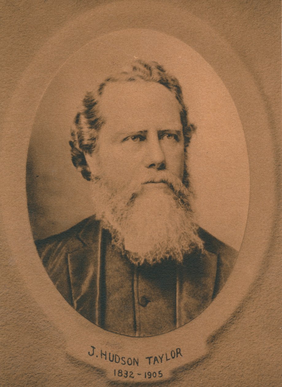 James Hudson Taylor 1832-1905, Britse protestantse christelijke missionaris in China, c1910s door Unbekannt