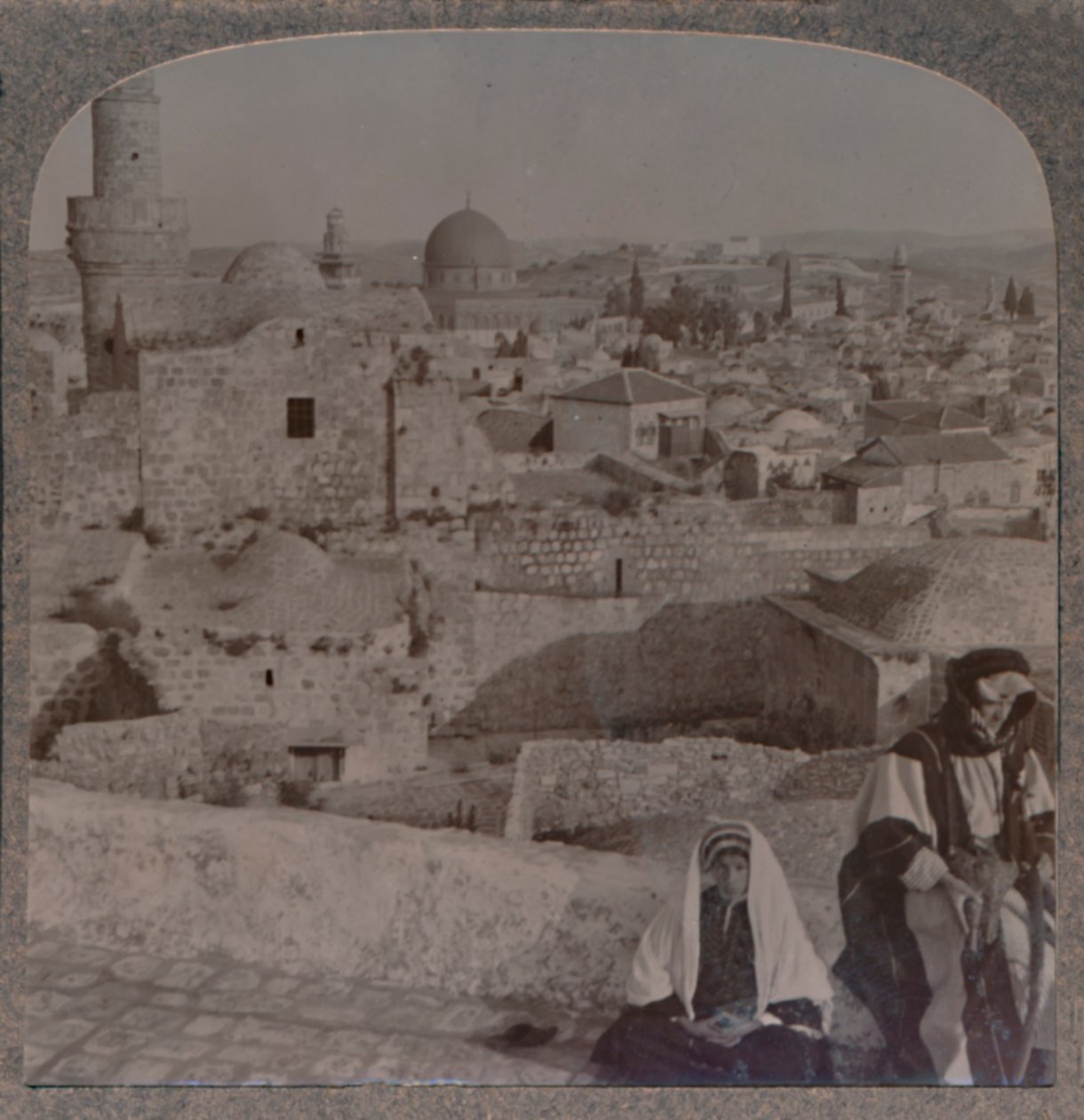 Jeruzalem vanuit de school over de moskee, met zicht op de Toren van Antonio, ca. 1900 door Unbekannt