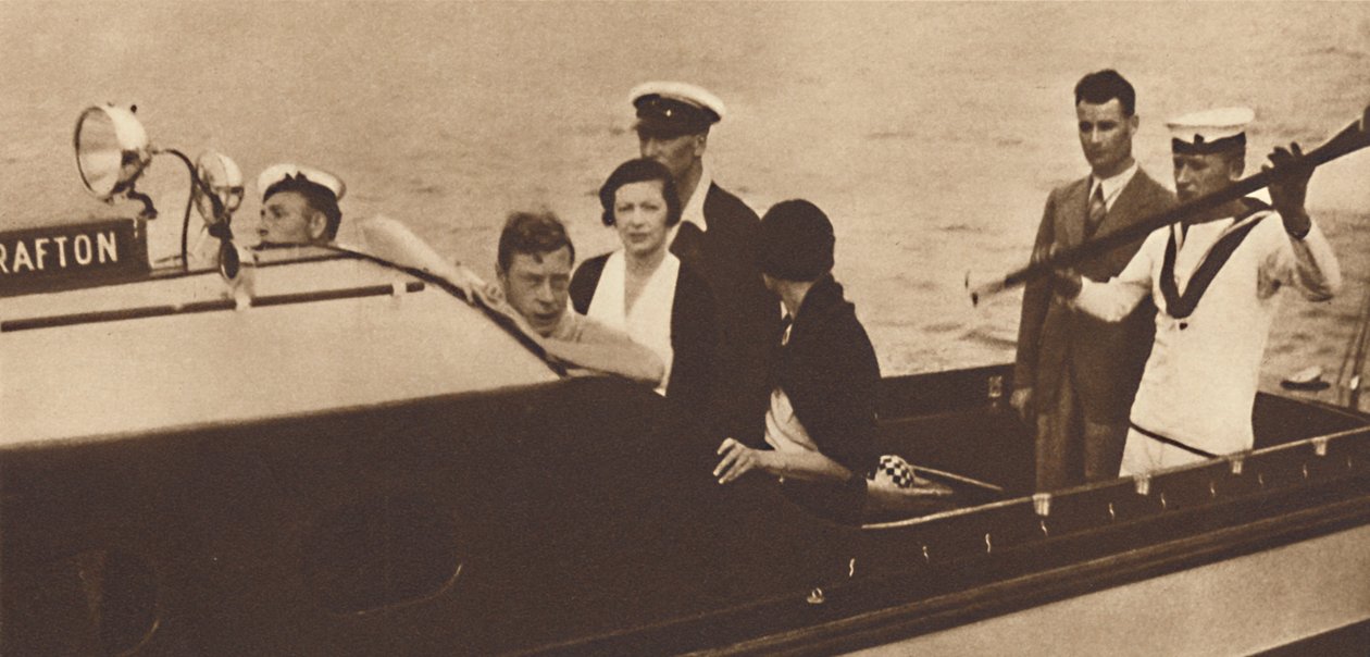 Koning Edward keert terug naar zijn jacht van het eiland Rab, 1937 door Unbekannt