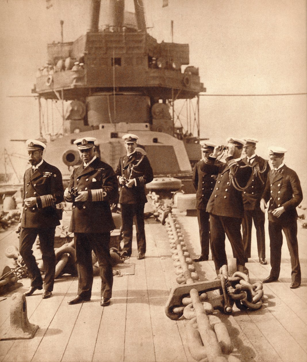 Koning George V aan boord van HMS Neptune, 1910s 1935 door Unbekannt