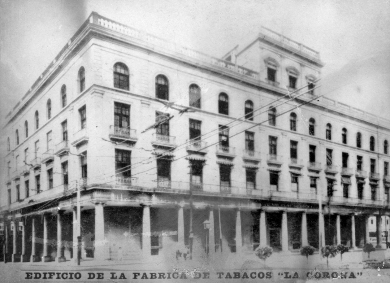 La Corona, tabaksfabriek, 1920s door Unbekannt
