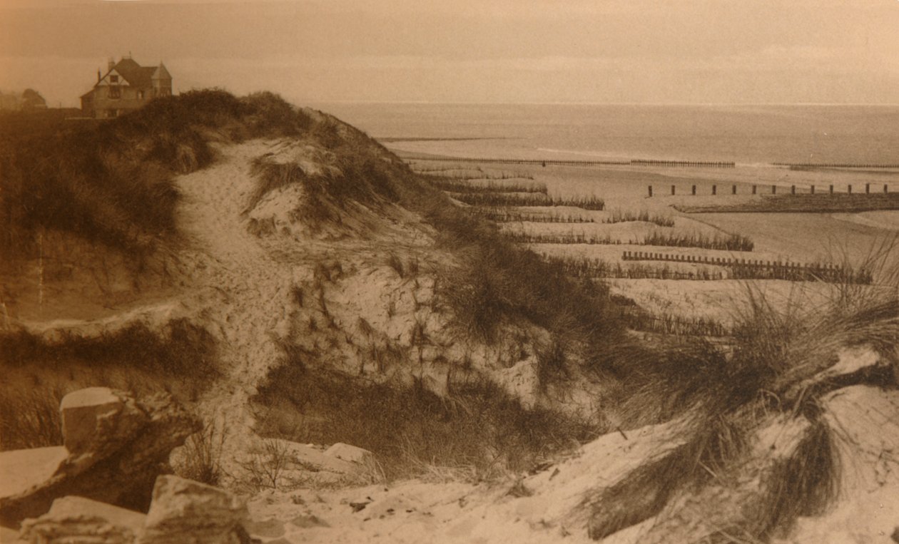 Le Dunes et la Plage, Zandduinen en Strand, c1900 door Unbekannt
