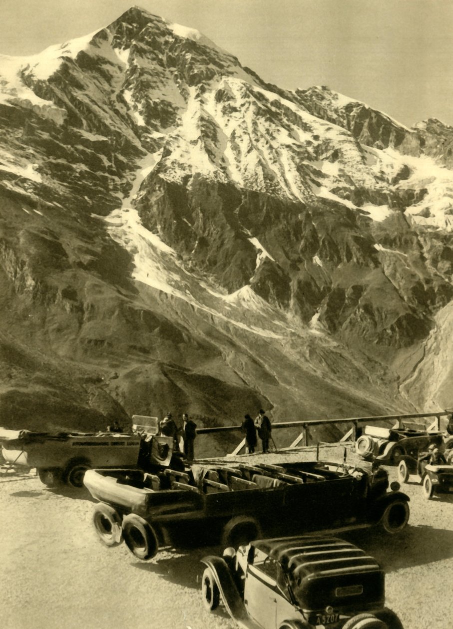 Uitzichtpunt bij Hochmais op de Grossglockner Alpenweg, Oostenrijk door Unbekannt