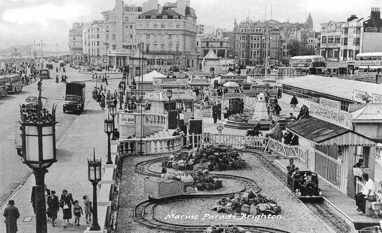 Marine Parade, Brighton, East Sussex, ca. 1900-1920 door Unbekannt