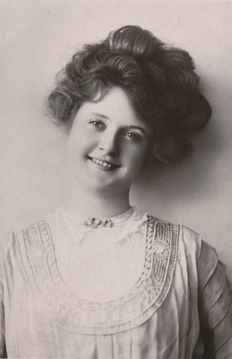 Miss Billie Burke, 1884-1970, ca. 1930 door Unbekannt