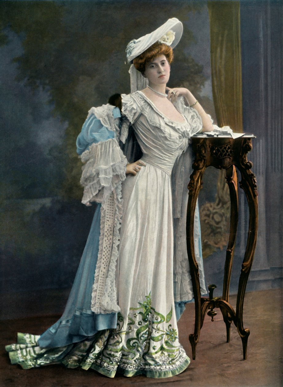 Mlle. Paule Andral - Du Theatre Du Vaudeville - Rol van Roseline Denis. - L