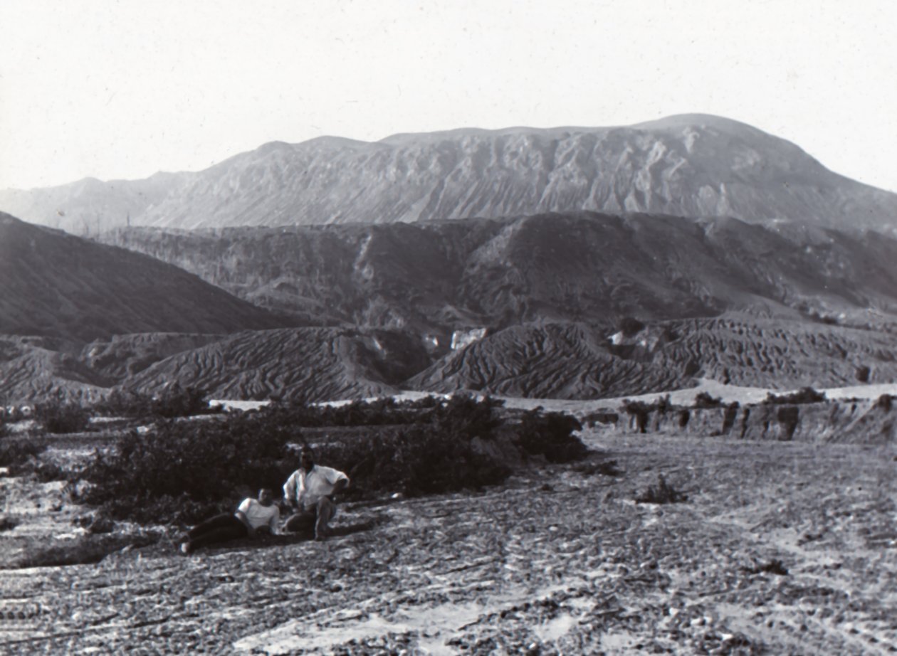 Mount Tarawera, eind 19e-begin 20e eeuw door Unbekannt
