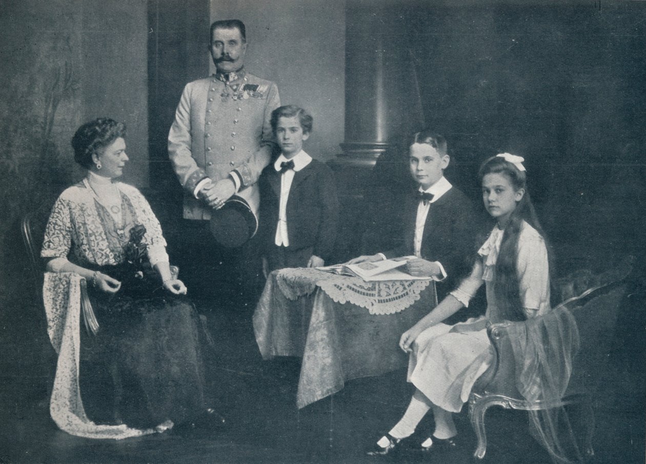 Vermoordde Aartshertog Frans Ferdinand met zijn vrouw en kinderen, ca. 1910 door Unbekannt