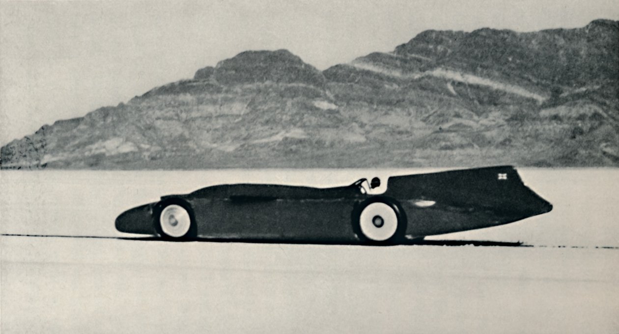 Meer dan 300 mijl per uur op de zoutvlakten, Bonneville, Utah door Unbekannt