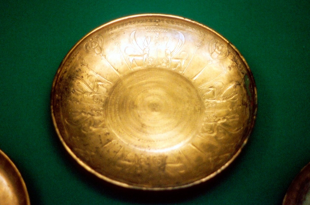 Fenicische bronzen schaal uit Nimrud, Assyrië, 8e eeuw v.Chr. door Unbekannt