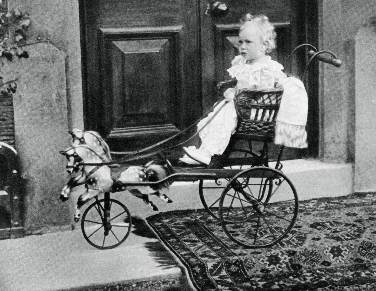 Prins Albert Windsor op éénjarige leeftijd, ca. 1896 door Unbekannt