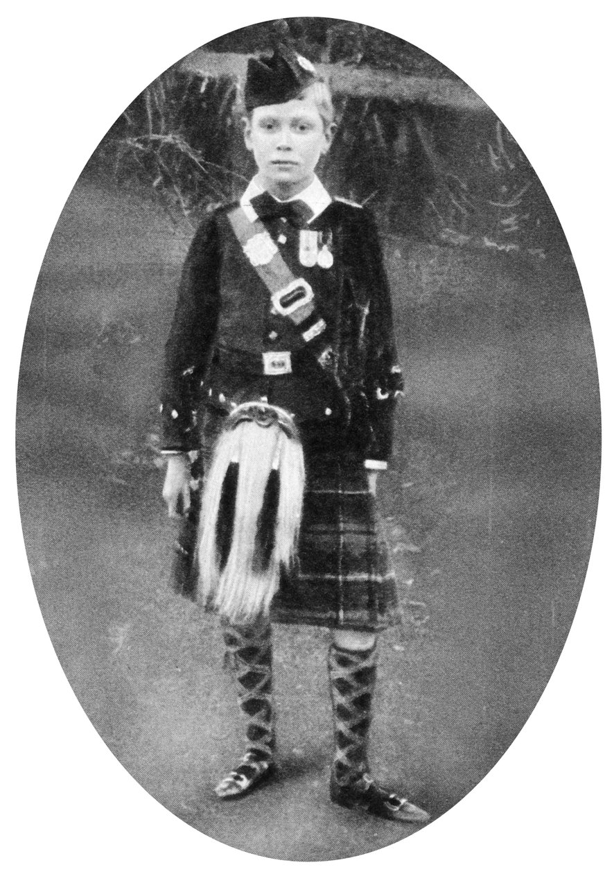 Prins Albert in Highland-kleding, Sandringham, Norfolk, 1909 door Unbekannt