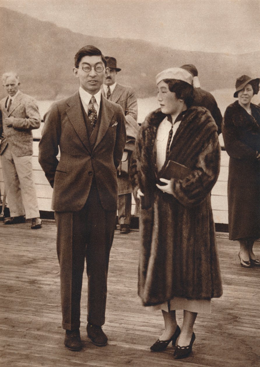 Prins en prinses Chichibu arriveren op de Queen Mary, 12 april 1937 door Unbekannt