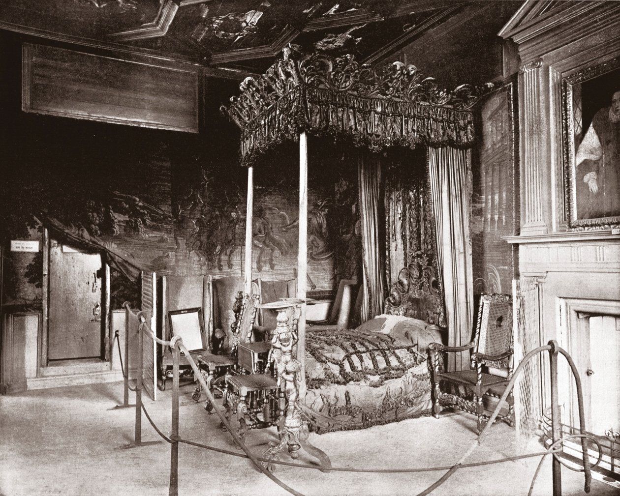 Slaapkamer van koningin Mary in Holyroodhouse, Edinburgh, Schotland, 1894 door Unbekannt